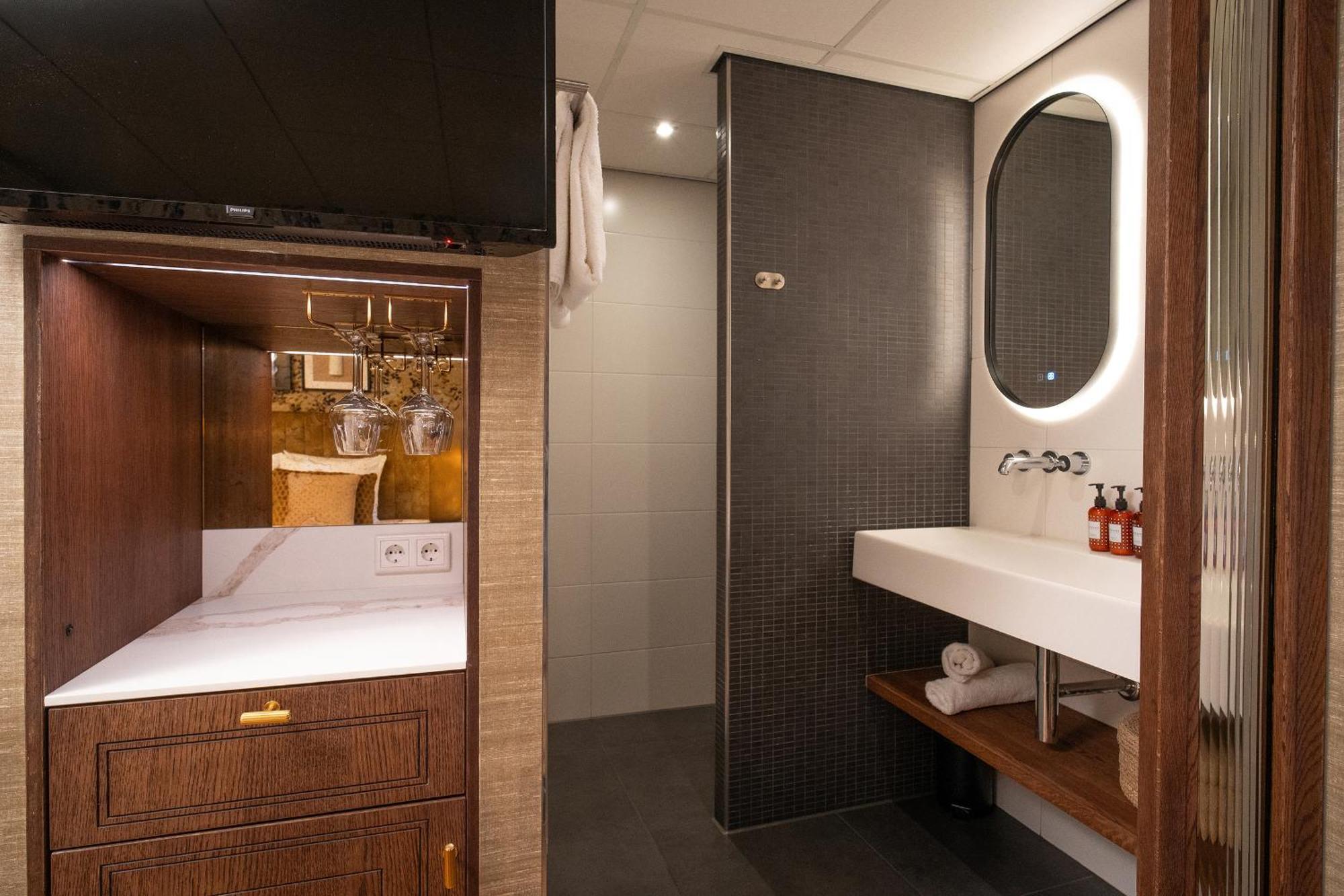 Boutique Hotel De Smulpot Den Burg Zewnętrze zdjęcie